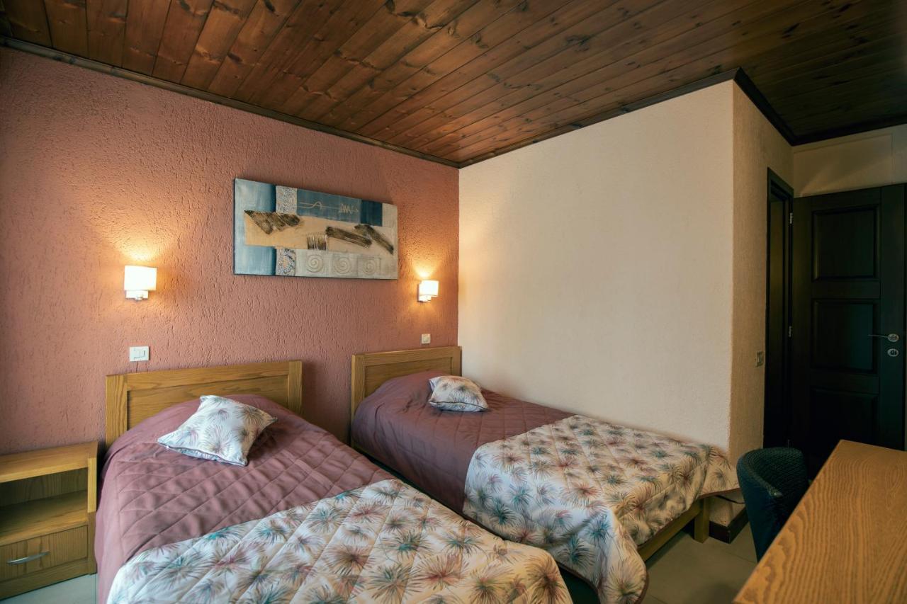 Asimina Guesthouse, Parnassos Pensjonat Eptálofos